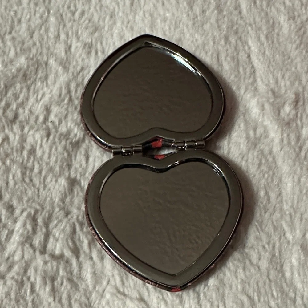 Women’s Accessories Bundle - Picture 4 of 11